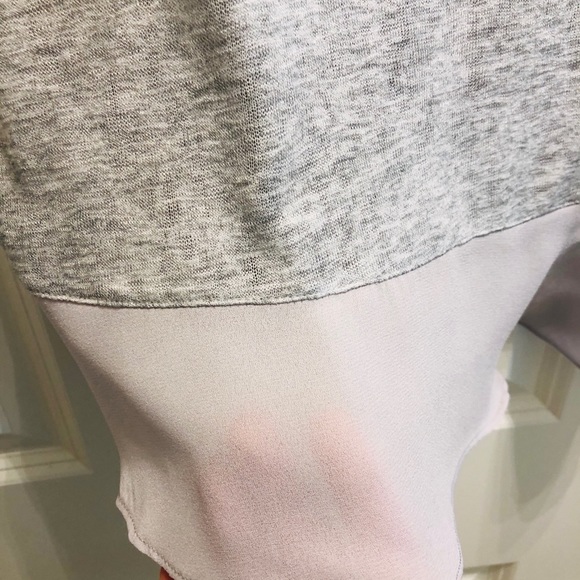 BANANA REPUBLIC Gray Soft Knit Top - Picture 8 of 9